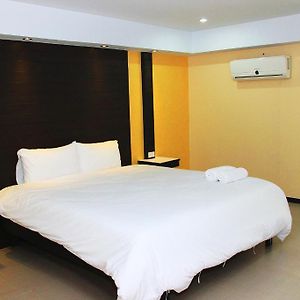Nongkhai City Hotel Nong Khai Room photo