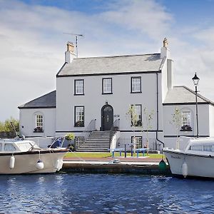 The Harbour Masters House Bed and Breakfast Banagher Exterior photo