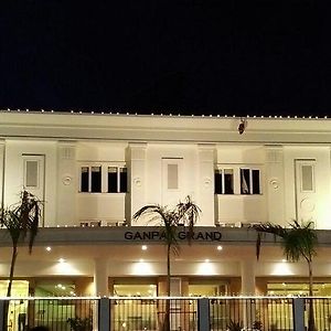 Hotel Ganpat Grand Palani Exterior photo