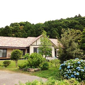 Hotel Minshuku Hoshi No Sumika Shibushi Exterior photo