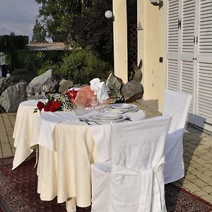 Premiata Osteria Dei Fiori Bed and Breakfast Cortiglione Exterior photo