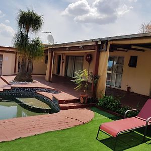 Ethen Guesthouse Polokwane Exterior photo