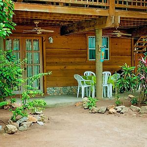 Apartamento Blue Island Divers Casa Descanso Sandy Bay Exterior photo