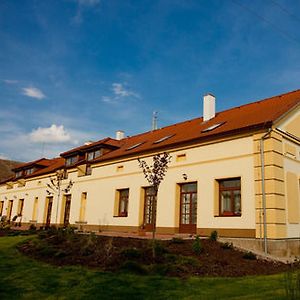 Pension Smetanuv Statek Hradec Králové Exterior photo