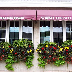 Auberge Centre Ville Chicoutimi Exterior photo