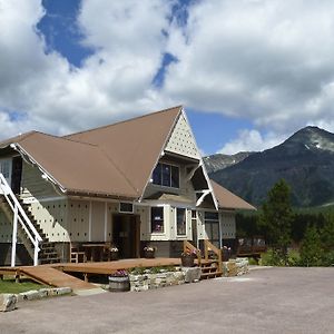Summit Mountain Lodge And Steakhouse East Glacier Park Village Exterior photo