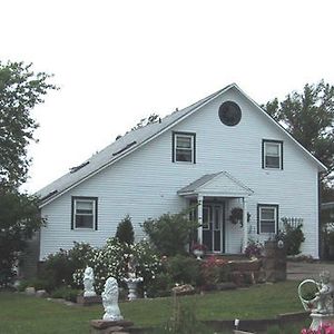 Marshlands Inn Sackville Exterior photo