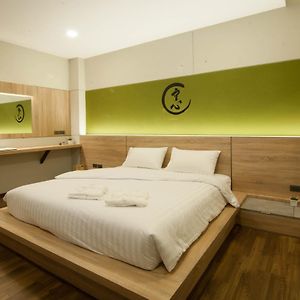 The Zenith Residence Hotel Nakhonratchasima Room photo