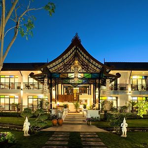 Radateeree Resort Chiang Mai Exterior photo