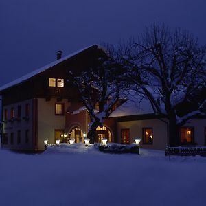 Hotel Gasthof Zum Schwanen Reutte Exterior photo