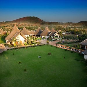 Farm Of Dreams Lodge Karatu Exterior photo