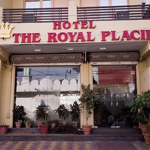 Hotel The Royal Placid Jammu Exterior photo