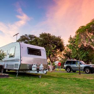 Hotel Big4 Shepparton Park Lane Holiday Park Exterior photo