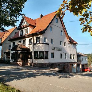 Hotel Gasthof "Zum Steinwald" Loßburg Exterior photo