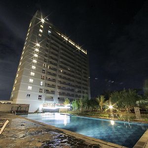 The Forest Resort Hotel Bogor Exterior photo