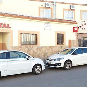 Hotel Hostal Seseña Exterior photo