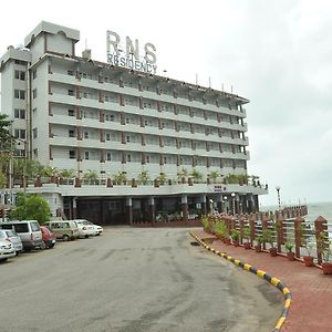 Hotel RNS Residency Sea View Māvalli Exterior photo