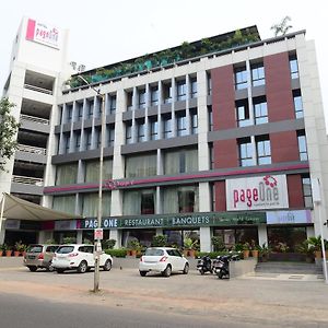Hotel Pageone Ahmedabad Exterior photo