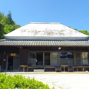 Saraya Hostal Kamiyama Exterior photo