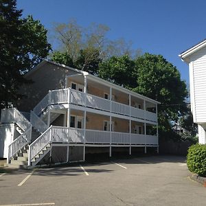 Blue Shutters Inn Carriage House Studios Ogunquit Room photo