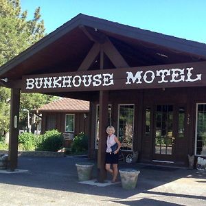 Bunkhouse Motel Guernesey Exterior photo