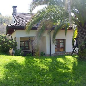 Posada El Pareón Hostal Sirviella Exterior photo