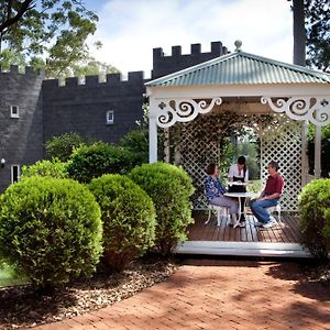 Hotel The Castle On Tamborine Mount Tamborine Exterior photo