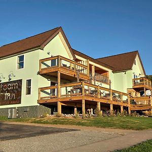 Roam Inn Munising Exterior photo