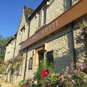 Hotel The Bell House Sutton Benger Exterior photo