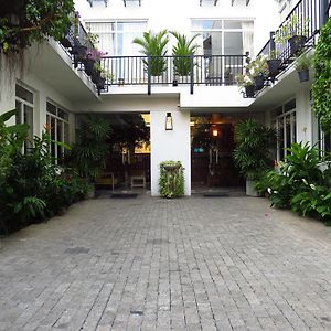 Chapelton House Bed and Breakfast Colombo Exterior photo