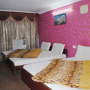 Hotel Jandyal Jammu Exterior photo