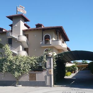 Ninfa Hotel Qualiano Exterior photo