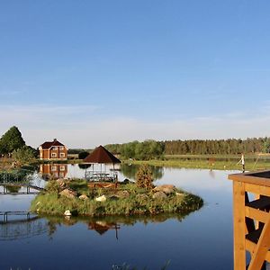 Hotel Kvetky Yablyni Sutoki Exterior photo