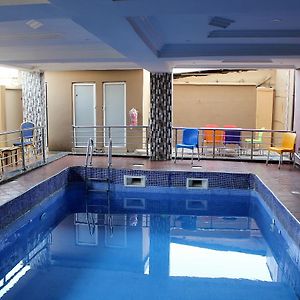 Osajamen Hotel Lagos Exterior photo