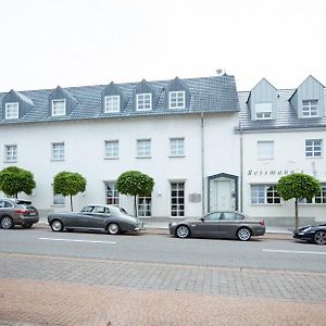 Ressmann'S Residence Kirkel Exterior photo