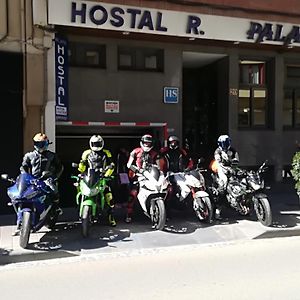 Hotel Hostal Palafox Barbastro Exterior photo