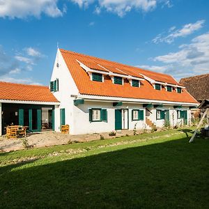 Cloasterf Haus Bed and Breakfast Exterior photo