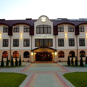 Best Hotel And Restaurant Complex Dunaivtsi Exterior photo