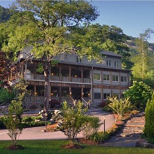 The Esmeralda Inn&Restaurant Chimney Rock Exterior photo