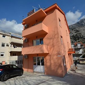 Apartments Marinero Montenegro Exterior photo