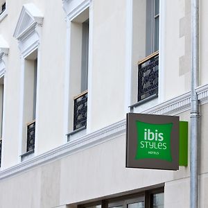 Hotel Ibis Styles Chalons En Champagne Centre Exterior photo