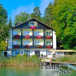 Hotel Haus Am See Sankt Kanzian am Klopeiner See Exterior photo