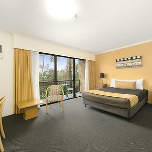 Mt Ommaney Hotel apartamentos Brisbane Exterior photo