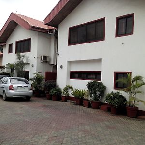 Marshal Suites Luxury Apartments Lagos Exterior photo