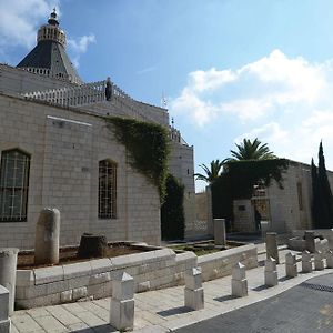 Ataba Inn Nazaret Exterior photo