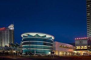 Caesars Windsor Hotel&Casino Exterior photo