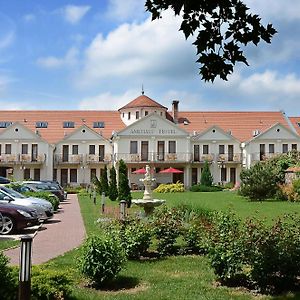 Ametiszt Hotel Harkány Exterior photo