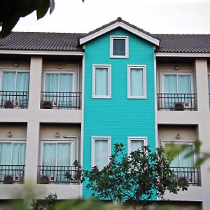 Green Apple Villa Sattahip Exterior photo