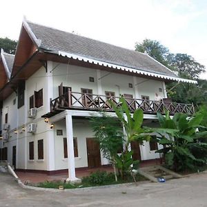 Namkhan Riverside Hotel Luang Prabang Exterior photo