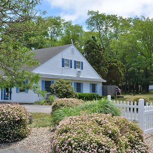 Blue Dolphin Inn Eastham Exterior photo